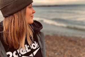 Quién era Leticia Lembi, la mujer que murió tras caer de un acantilado en Mar del Plata