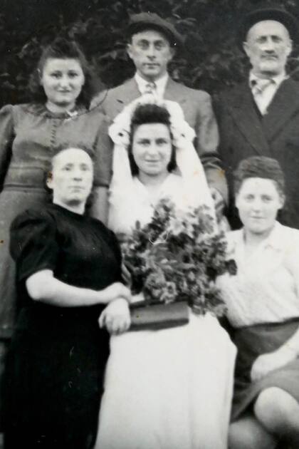 Levi Lerman y Lola se casaron en el campo de regugiados de Bergen Belsen, luego de ser liberados por las tropas británicas