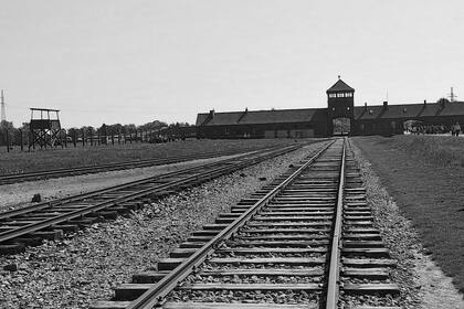Levi Lerman y su padre Chil Majer Lerman estuvieron en el campo de extermino de Auschwitz haciendo trabajos forzados entre septiembre de 1944 y enero de 1945