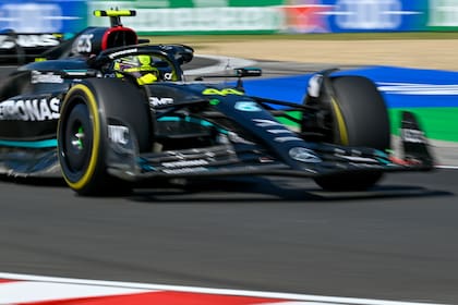 Lewis Hamilton durante el Gran Premio de Hungría.