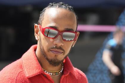 Lewis Hamilton, el Caballero Rojo que intentará devolverle el brillo a Ferrari y sumar su octava corona entre los pilotos