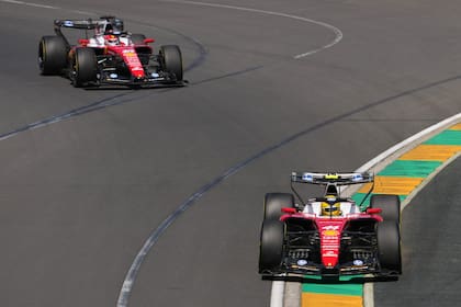 Lewis Hamilton y Charles Leclerc dejaron buenas sensaciones en la FP1 del GP de Australia 2026