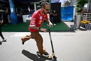 Hamilton tocó fondo en Ferrari: un Las Vegas para el olvido, señales de alarma y una escudería que pide calma