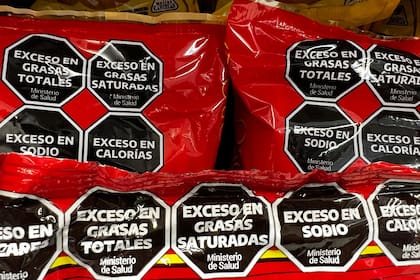 Ley de etiquetado frontal. octógonos y sellos