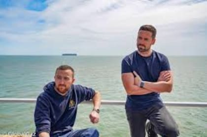 Liam Bates y James Bates, el futuro de Sealand.