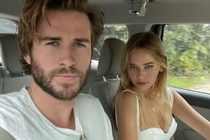 Postales y un enorme diamante: Liam Hemsworth se comprometió con la modelo Gabriella Brooks