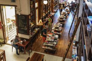 Tres librerías de la Argentina “que es necesario conocer antes de morir”