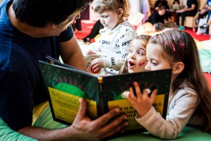 Libros y espacio de lectura en la Usina del Arte