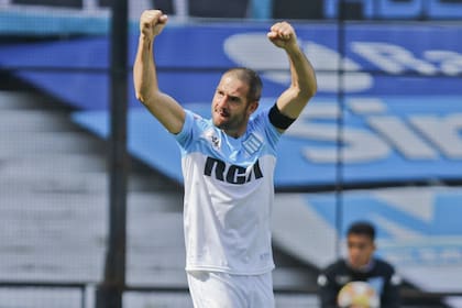 Licha lleva más de diez años sin representante