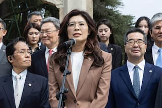 Líder opositora de Taiwán se reúne con presidente de China mientras ambos piden la paz