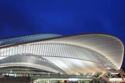 Liège-Guillemins, del arquitecto español Santiago Calatrava, es una de las modernas estaciones de más avanzado diseño