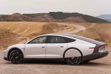 Lightyear, el auto solar holandés