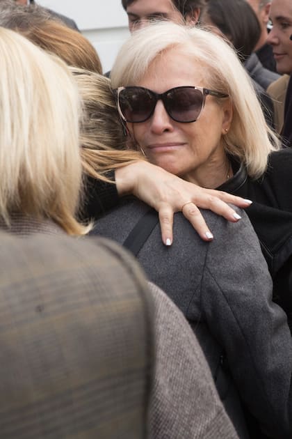 Liliana Pata, su segunda y actual mujer, con quien vivía en una chacra en Punta del Este, junto a sus hijos menores, Emma (2) y Carlos, que pronto cumplirá un año.