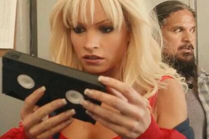 Lily James como Pamela Anderson en la miniserie sobre la relación con su ex marido Tommy Lee