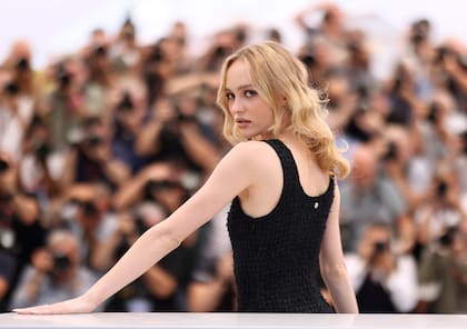 Lily-Rose Depp, en su paso por la alfombra roja del Festival de Cannes