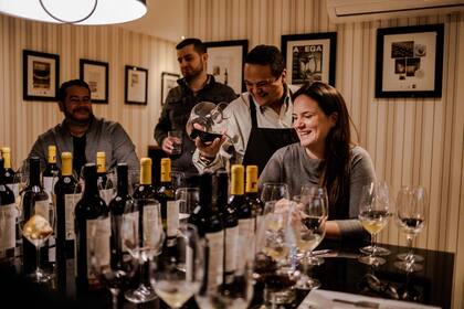 Lima en una cata de vinos