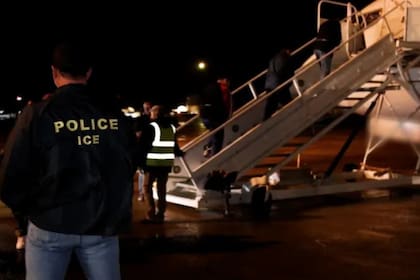 Limitación de detenciones en Orange no impide arrestos del ICE (Archivo)