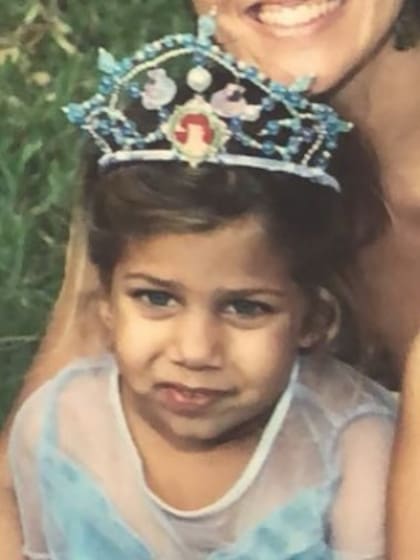 Lina Luaces envió un mensaje conmovedor a su niña interior, que siempre soñó ser Miss Cuba (Instagram/@linaluaces)