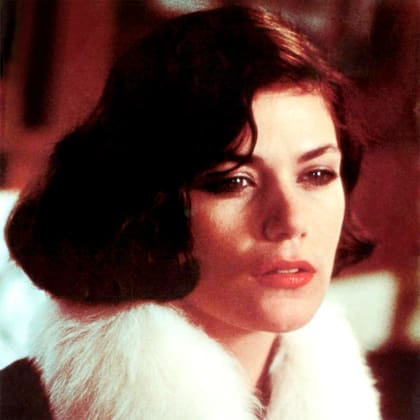 Linda Fiorentino en una escena de The Moderns