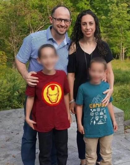 Lindsay sufrió durante más de una década dolores en su cuerpo.