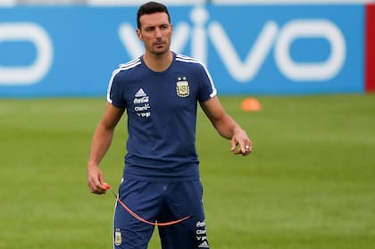 Scaloni, ante un reto impensado como entrenador interino de la Argentina