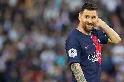 Lionel Messi compite en la terna al Mejor Jugador por lo hecho en París Saint Germain