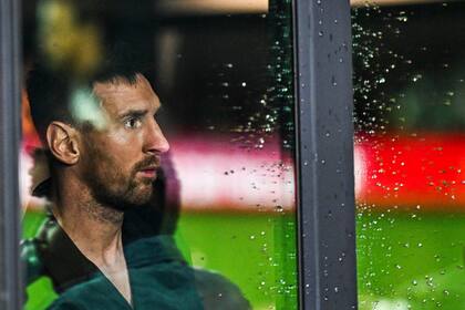 Lionel Messi, de civil, lejos del campo de juego