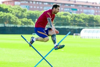 Messi presentó por primera vez una solicitud ante la oficina de propiedad intelectual en 2011 para registrar su apellido como marca.