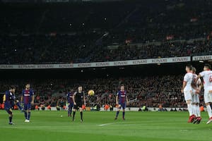Los videos de otro récord: los 20 goles de tiro libre de Messi en la Liga