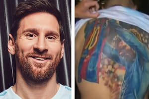 La reacción de Lionel Messi al ver el tatuaje de un fanático brasileño