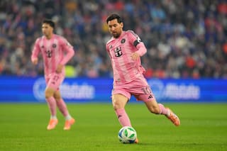 Messi va por el pase a la final de la MLS, Central Córdoba-Estudiantes en el Clausura y la gran final de la Libertadores