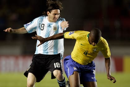 Lionel Messi jugó en el Mineirao, ante Brasil por eliminatorias, en junio de 2008