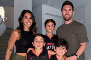 Leo Messi compartió una foto con su hijo más chico y sorprendió con una costumbre argentina