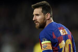Lionel Messi of Barcelona looks on during the UEFA Champions League group F match between FC Barcelona and Borussia Dortmund at Camp Nou on November 27, 2019 in Barcelona, Spain. (Photo by Jose Breton/Pics Action/NurPhot
