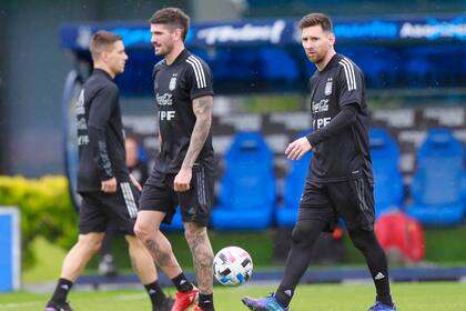 Lionel Messi - Rodrigo De Paul, la dupla por la que el público argentino deposita su confianza