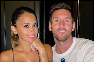 Messi y Anto Roccuzzo se reunieron con amigos en Barcelona y sus looks se robaron todas las miradas