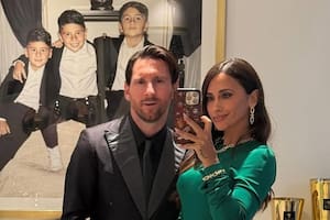 Lionel Messi y Antonela Roccuzzo tuvieron una salida de novios en Miami y deslumbraron con sus elegantes looks (Foto: Instagram @antonelaroccuzzo)