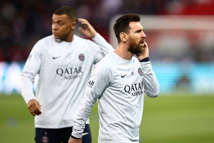 Lionel Messi y Kylian Mbappé, las dos principales armas ofensivas de París Saint Germain