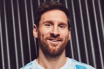 Lionel Messi y la nueva camiseta argentina