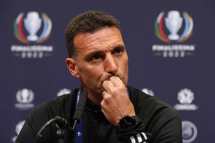 Lionel Scaloni comienza a diagramar lo que será la lista definitiva de 26 futbolistas para Qatar