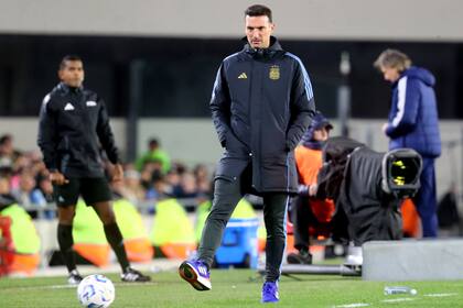 Lionel Scaloni, el entrenador del seleccionado argentino, en una noche de fiesta en el Monumental.