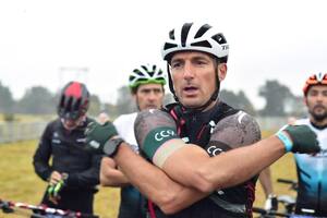 Lionel Scaloni en la línea de largada