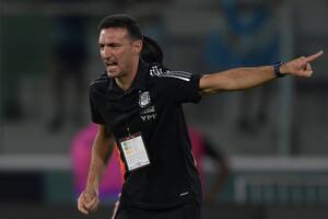 Lionel Scaloni, entrenador del seleccionado argentino, protestó contra la FIFA por el fallo del partido ante Brasil