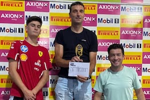 Lionel Scaloni apareció en una pista de karting y asombró con su habilidad y su ambición