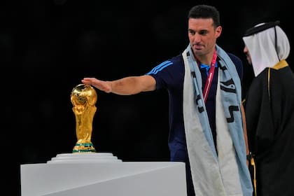 Lionel Scaloni le dio a la Argentina la tercera Copa del Mundo en su historia en Qatar 2022