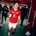 Siguen los cruces entre Lisandro Martínez y las leyendas del Manchester United, pero Rio Ferdinand lo defendió