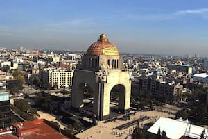Un fuerte terremoto de magnitud 6,5 sacudió la Ciudad de México y el centro y sur del país