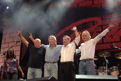 Pink Floyd, foto de cuando sus miembros no habían desatado un guerra entre ellos