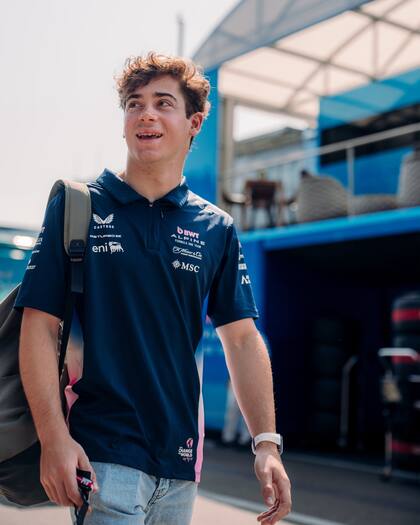 Llegada de Franco Colapinto al circuito de Austria