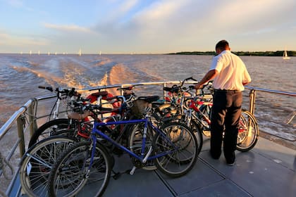 Llegar al Centro en lancha, sin apretujones ni el estrés del tránsito